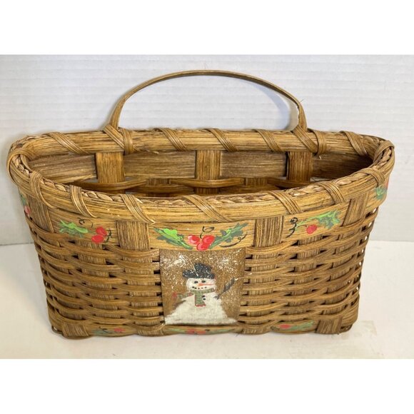 Vintage Wicker Basket With Hand-Painted Snowman & Holly Design - Picture 2 of 12